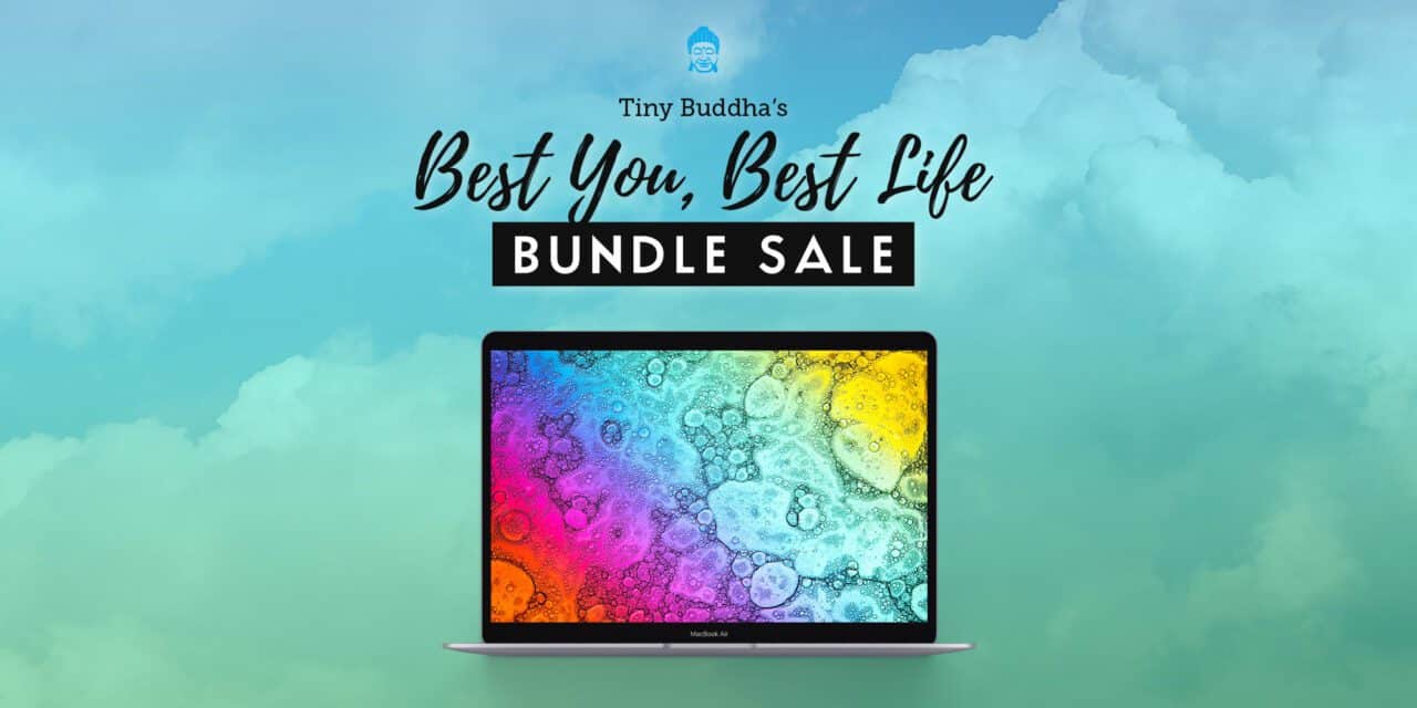 Win Apple Macbook Air M2 & Free Bundles Giveaway