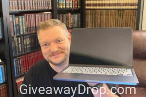 Author Media: Macbook Neo Giveaway
